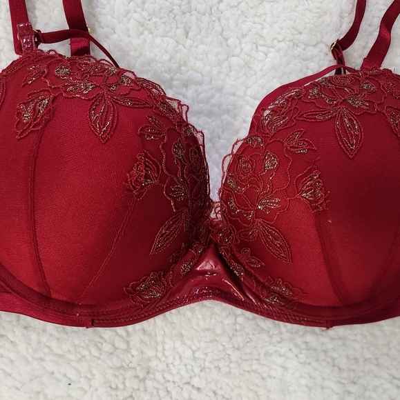 New!Victorias Secret Very Sexy Midnight Affair Embroidery Push Up Bra - Picture 6 of 12